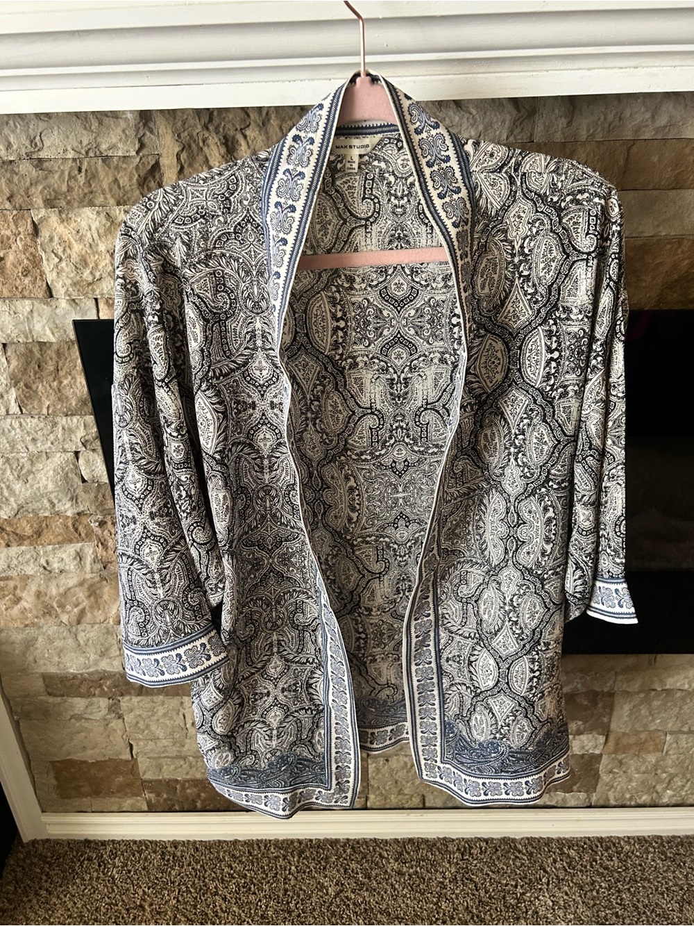 Max Studio Blue Paisley Kimono - Picture 2 of 3